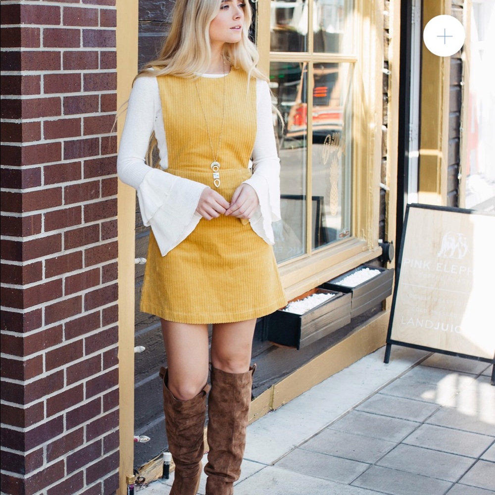 Corduroy jumper dress in mustard yellow 💛